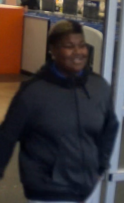 BaltCoPolice's tweet image. 🚨The following individuals pictured below are persons of interest in an attempted robbery investigation. #BCoPD detectives are seeking your help in identifying them. Anyone with information is requested to call 911 or 410-307-2020. #HelpIdentify