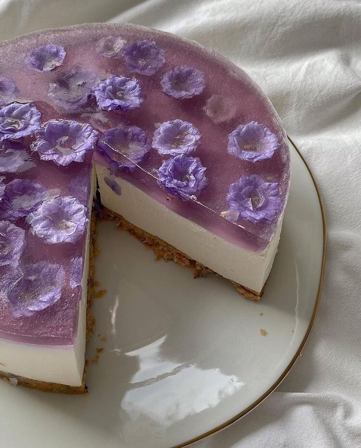 بنفسج (@lilacearth) on Twitter photo 