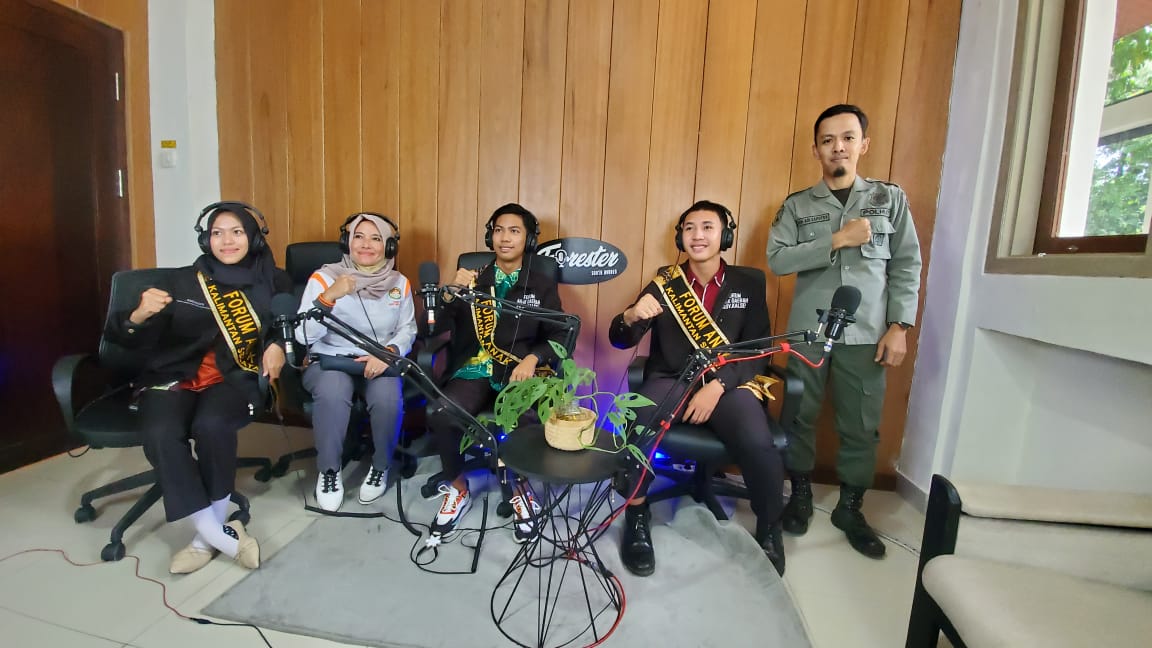 Forum Anak Kalsel tweet media