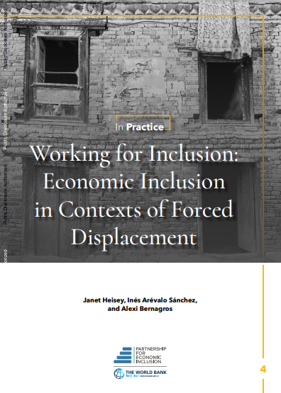 PEIglobal_org's tweet image. 🆕In 2021, 89.3M people were #ForciblyDisplaced due to persecution, conflict, violence, or human rights violations. 

The new @peiglobal_org #InPractice report explores how #EconomicInclusion programs can support #refugees &amp;amp; their host communities:  

👉 bit.ly/3A2gtfG