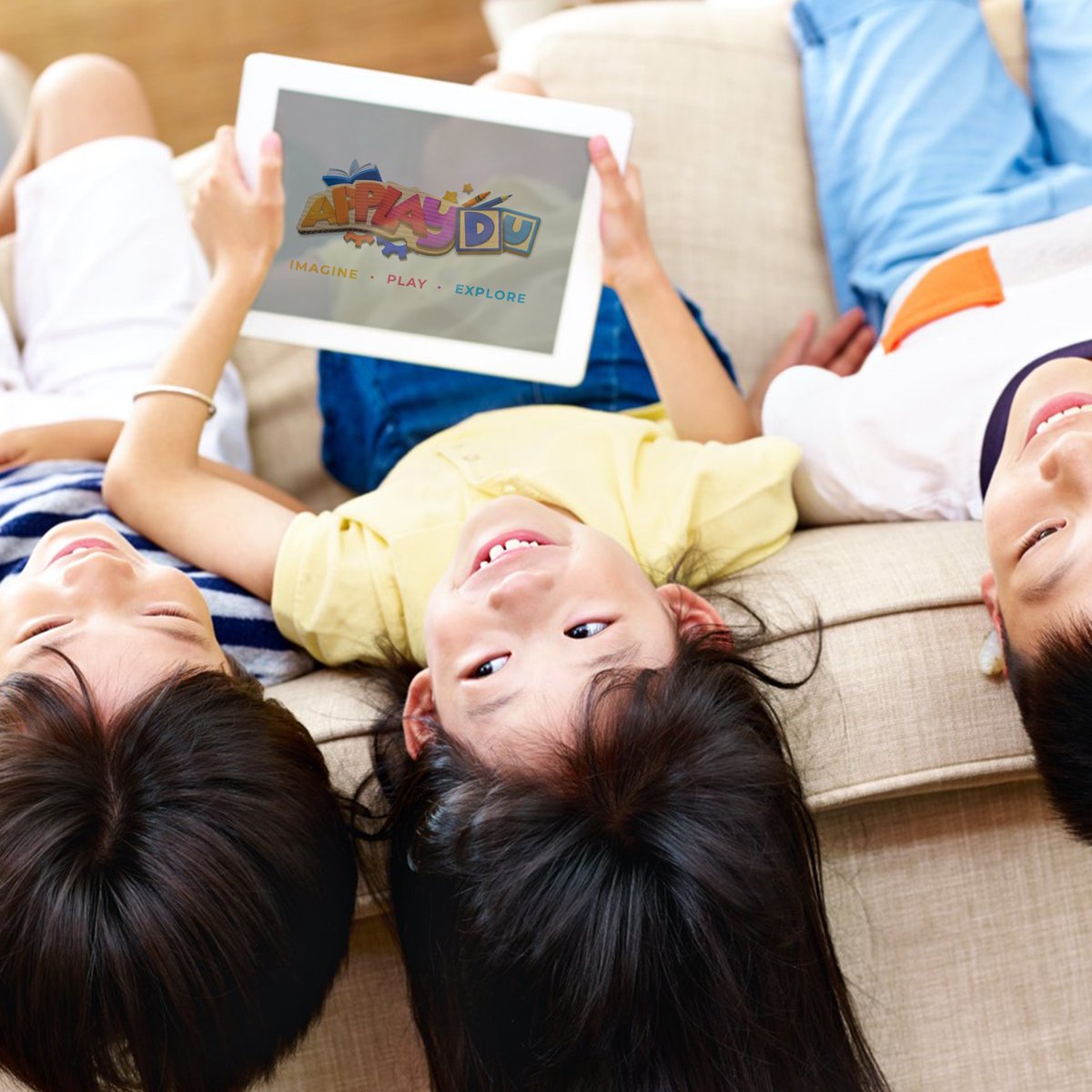 kinderus's tweet photo. Applaydu's engaging games like the popular Treasure Toss are fun for the whole family! Download the free app today. #KinderJoy #Applaydu #FamilyTime #ParentingWin https://t.co/dieMDGfVK3