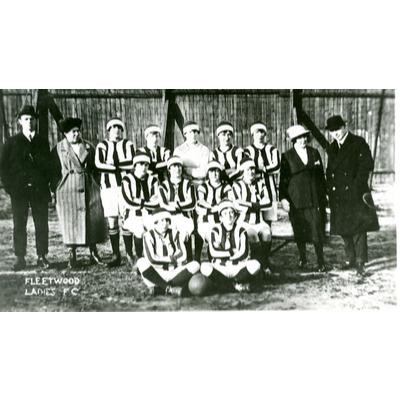 HLLancashire's tweet photo. Today marks the start of the UEFA European Women's Football Championship 2022! ⚽️👱♀️🏆
This fantastic photo from the #RedRoseCollection shows Fleetwood Ladies' Football Club c.1920
#UEFAWomensEURO2022 https://t.co/tIEkscD0dA