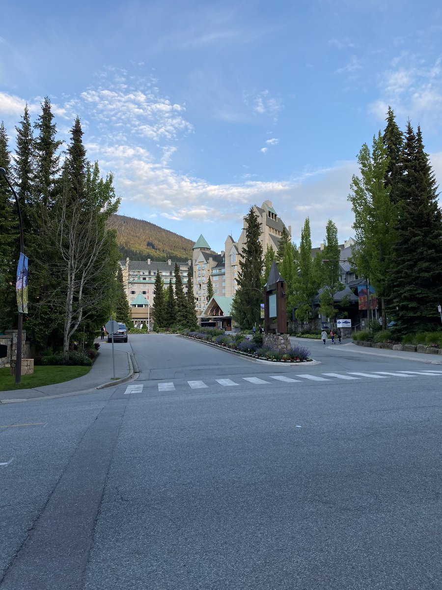 So glad to be able to be in-person again @CIP_ICU @_PIBC Annual Conference Elevation 2.0 this week & reconnect with colleagues in beautiful #Whistler @Elevation_2022 #elevation2022 #plan2elevate