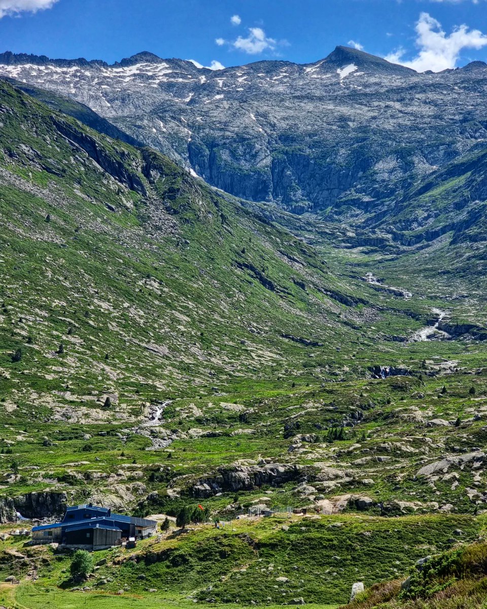ricardrigall's tweet photo. Bassiès. #bassiès #étangsdebassiès #auzat #ausat #arièja #ariège #arieja #occitània #occitanie #bicicleta #gravel #estiu2022 https://t.co/s5HT43B0kB