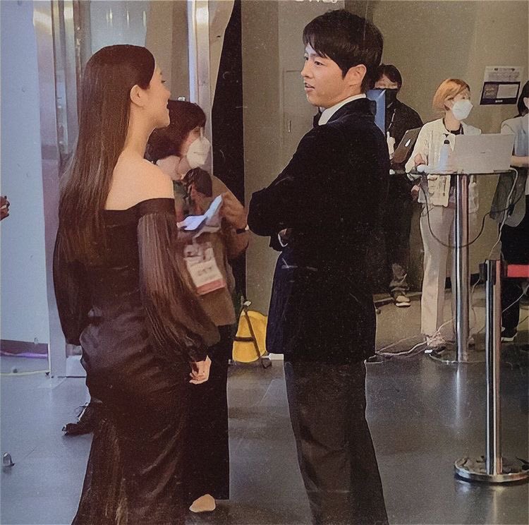 wusangagent26's tweet photo. AAAH PLSS UNTIL NOWWW
#HappyCenChaDay
#ThePromiseOf7th https://t.co/f7mh8gVixM