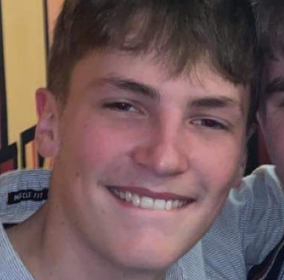 Ian Orr has launched a fund raiser in memory of his nephew Max Boggs for the Kevin Bell Repatriation Trust (KBRT), a family-run charity that helps to bring the bodies of people who die abroad back to Ireland.
More details &amp; donations &gt;&gt;
brownsrestaurant.com/fund-raiser-in…