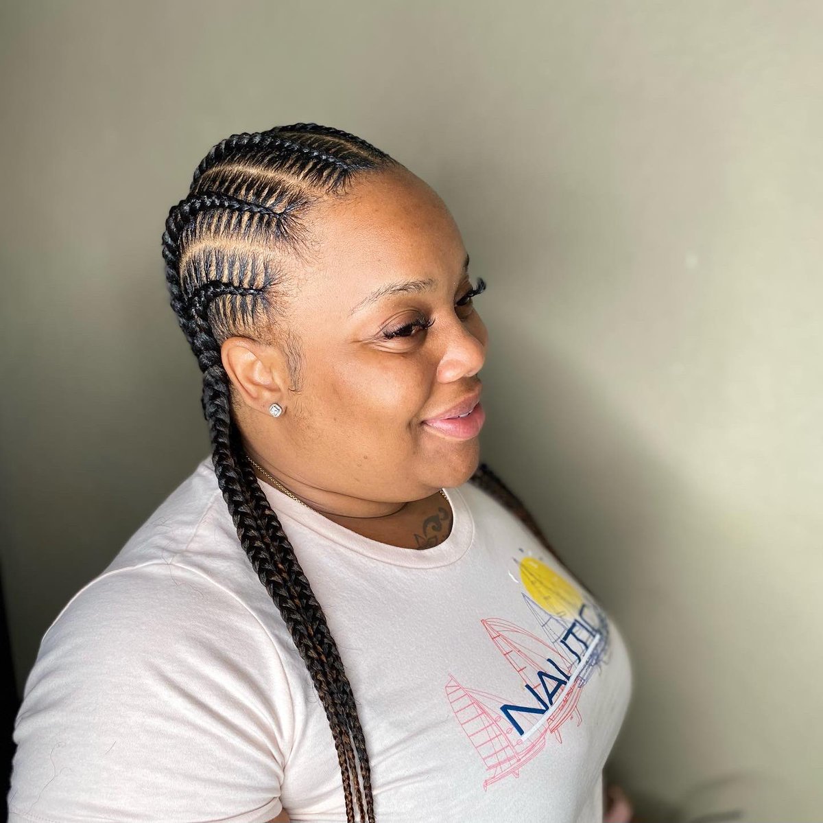 BeautyAviator's tweet image. 6 Stitch Braids💗

*The Quality Of My Work Is Important To Me Therefore, I Will Under No Circumstance Rush My Work. I Ask That You Come &amp;amp; Be Patient!*

#miamihairstylist #miamibraider #straightbacks #rawbraids #feedinbraids #stitchbraids #dessdiorbraids #beautyaviator