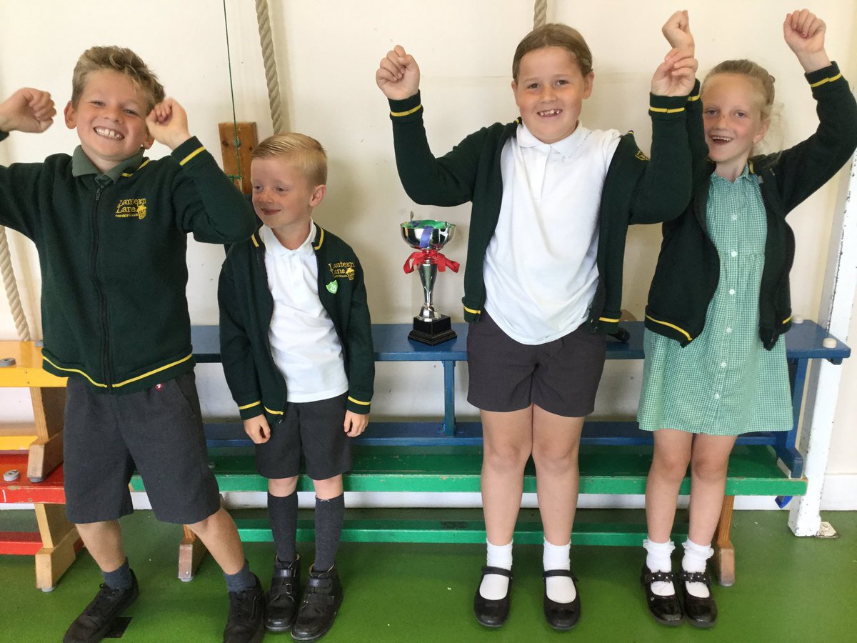 A huge congratulations from this weeks apprentice house captains . wow Roulstone 715 housepoints 🏆