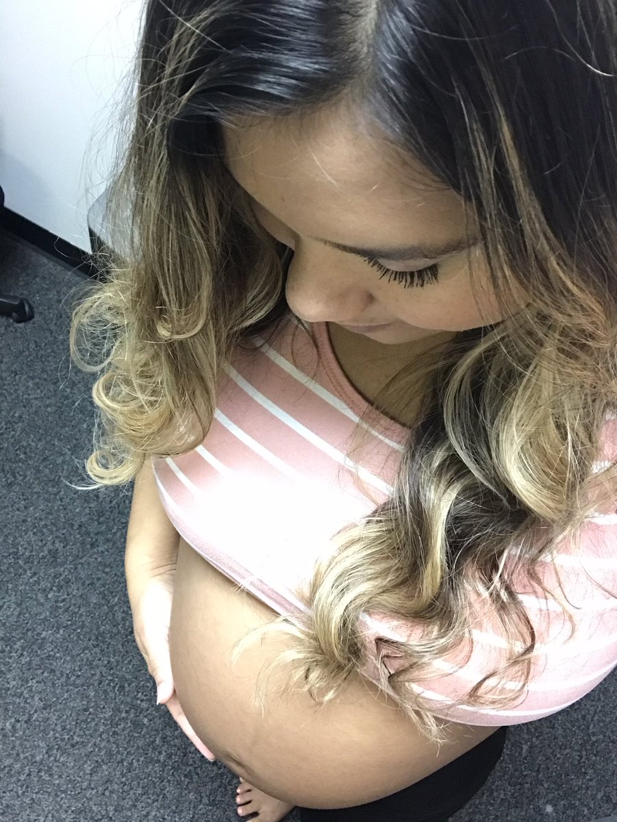 iHeartChubbs's tweet photo. 33 weeks today! #DallasDay #Baby #ThirdTrimester https://t.co/VxIDA8haQX