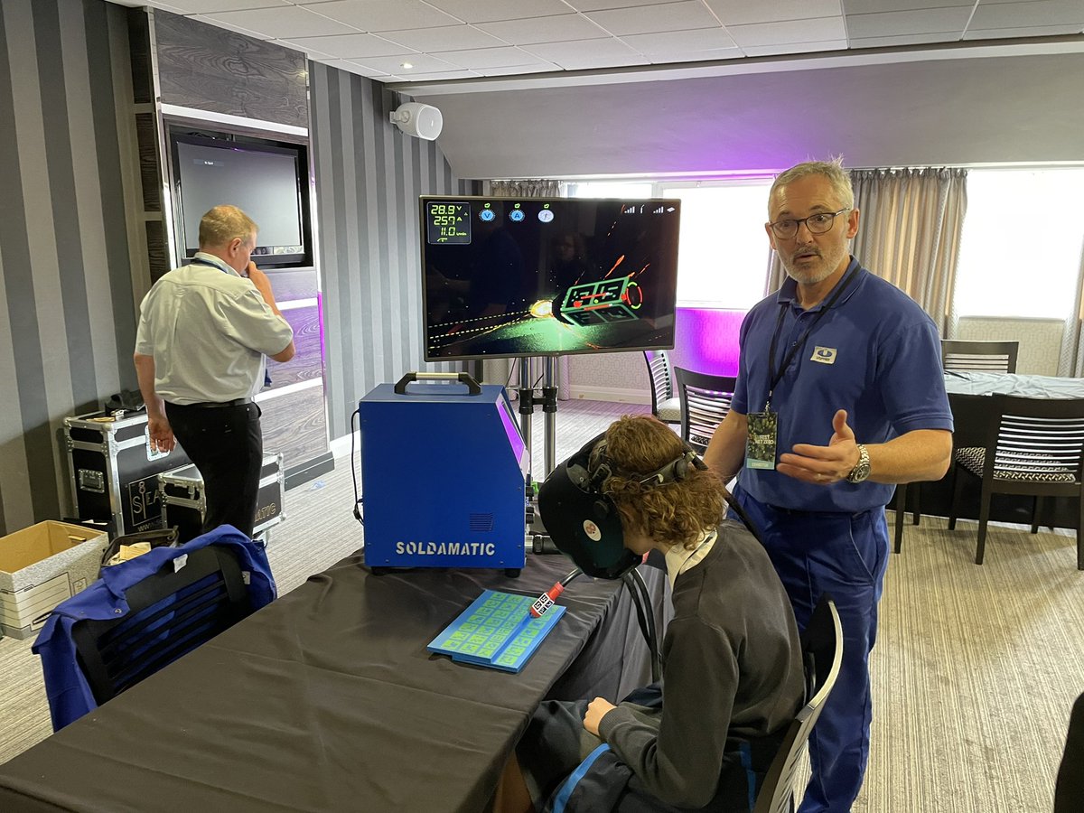 valleygardensnt's tweet image. Fantastic day #STEMFestNetZero pupils enjoyed so many activities put on by numerous North East industries. Massive thank you to all involved #vgmscomputing @NorthEastSTEMhub @NU_Foundation