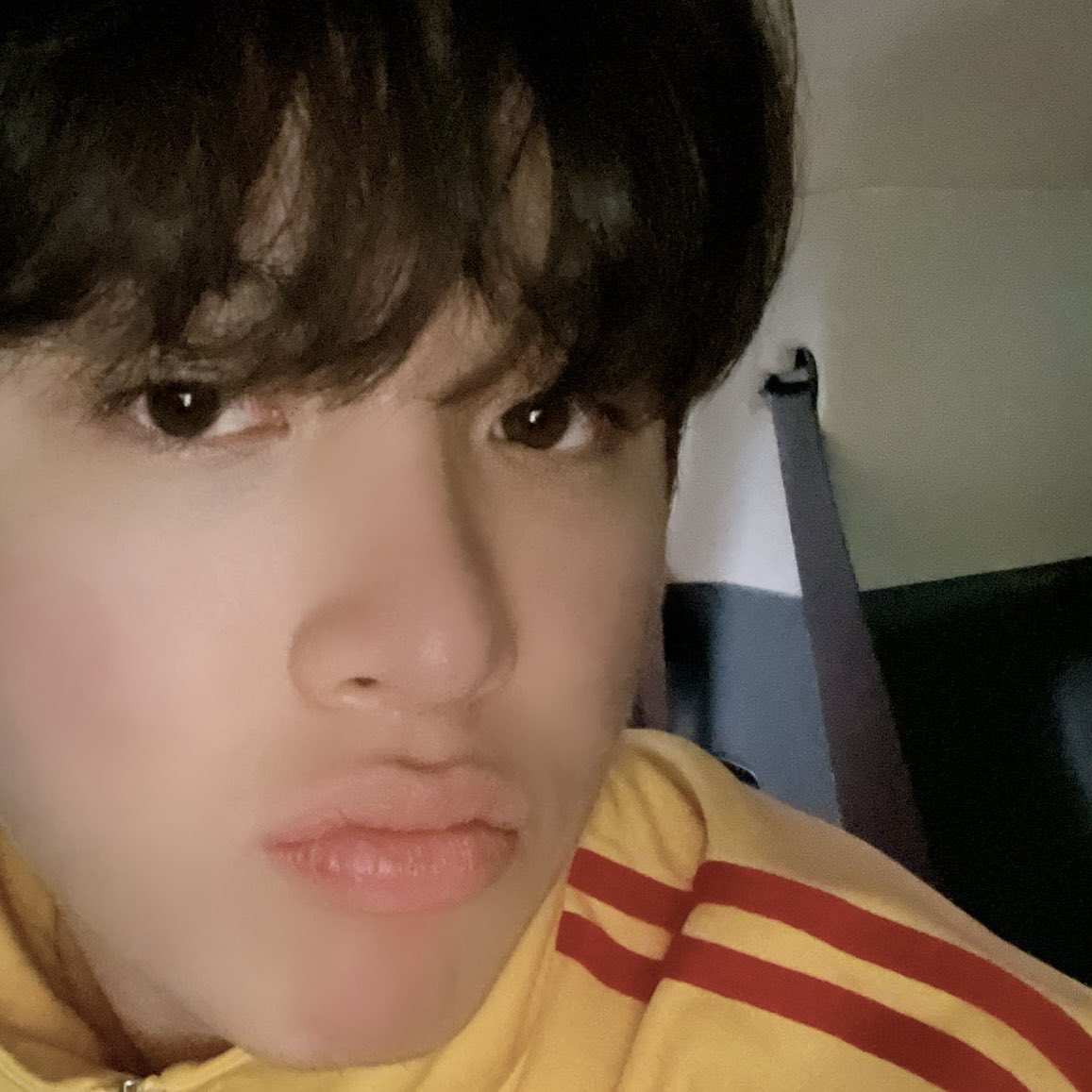 rhimmmmm's tweet image. junghwan cepet bgt gedenya😭🤟🏻

#TMSD #TreasureMakerSelcaDay #TeumeSelcaDay #SOJUNGHWAN #TREASURE @treasuremembers