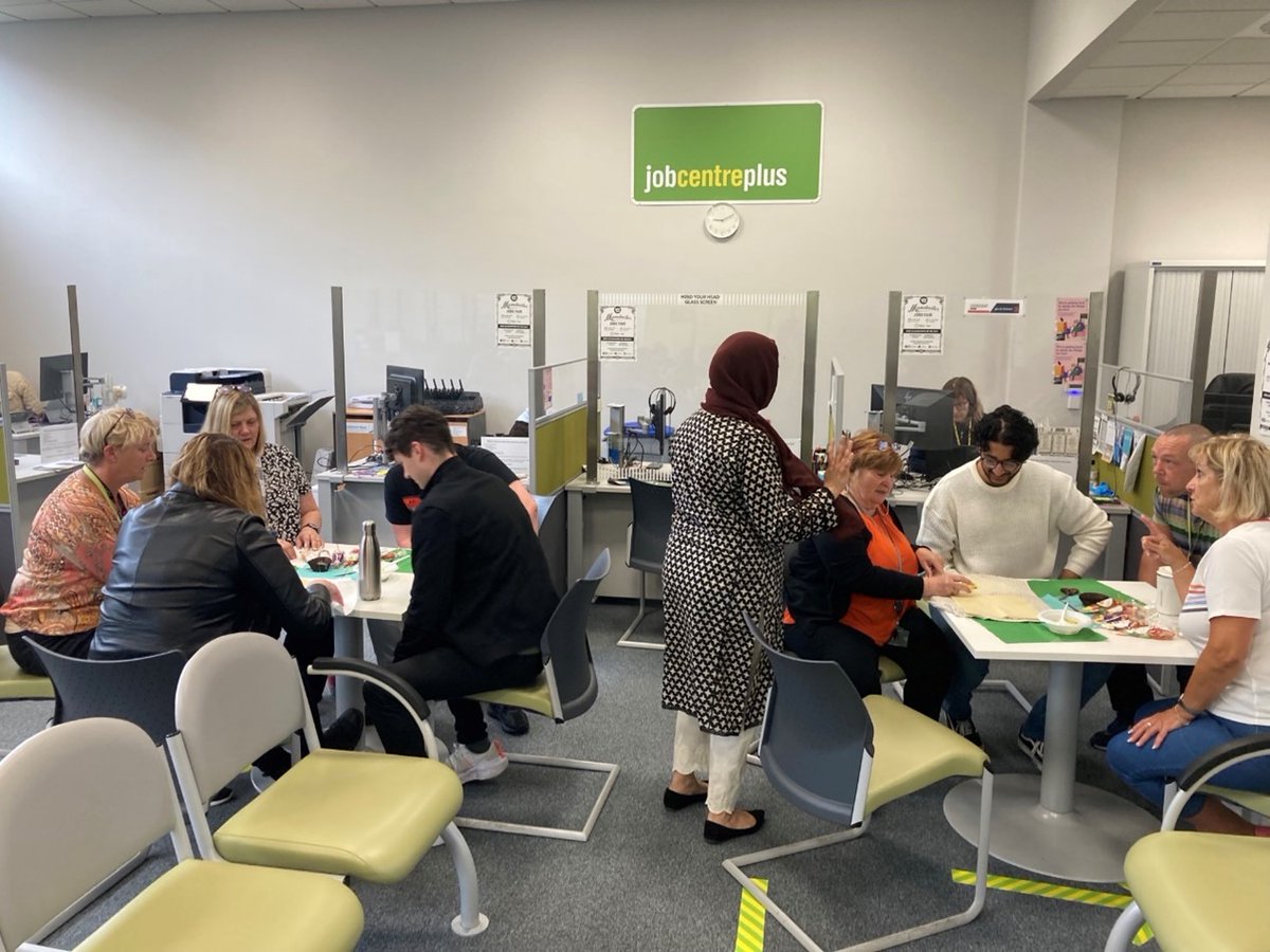 PeteJamiesonDWP's tweet photo. Health Fair organised by Disability Employment Adviser Jo at #Hulme JC also saw #Eid celebrations with a #Samosa making class, quiz and buffet from staff🍽️Diets were on hold 🤭 They had providers supporting customers #IntoWork Feedback was great! @MAESWorkReady #WaytoWork #Samosa https://t.co/5m5hfH3J0Y