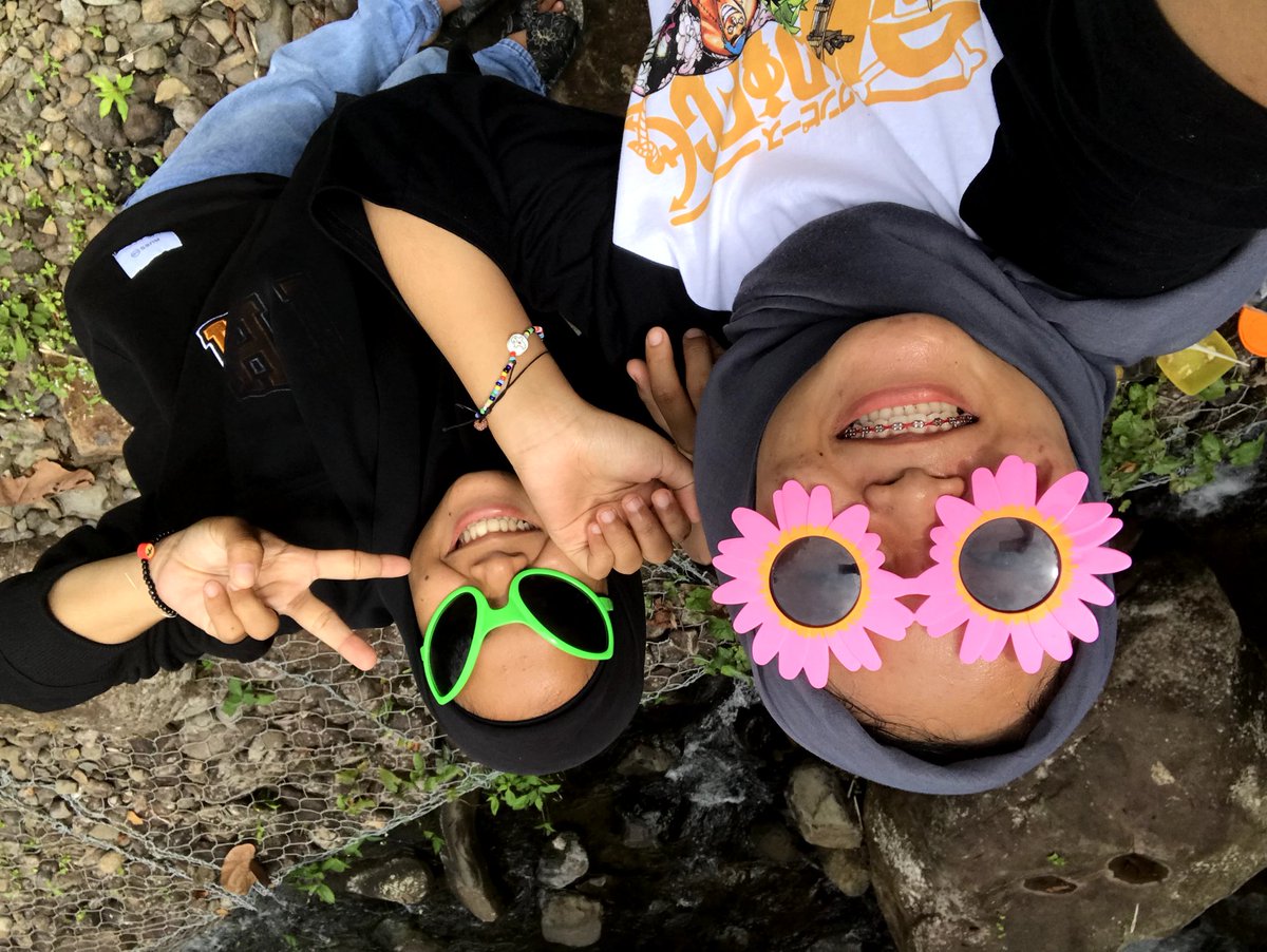 Ditaa__'s tweet photo. Cutie👽🌸 https://t.co/0Lrou1O0cd