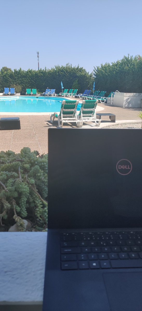 Special office today 😁