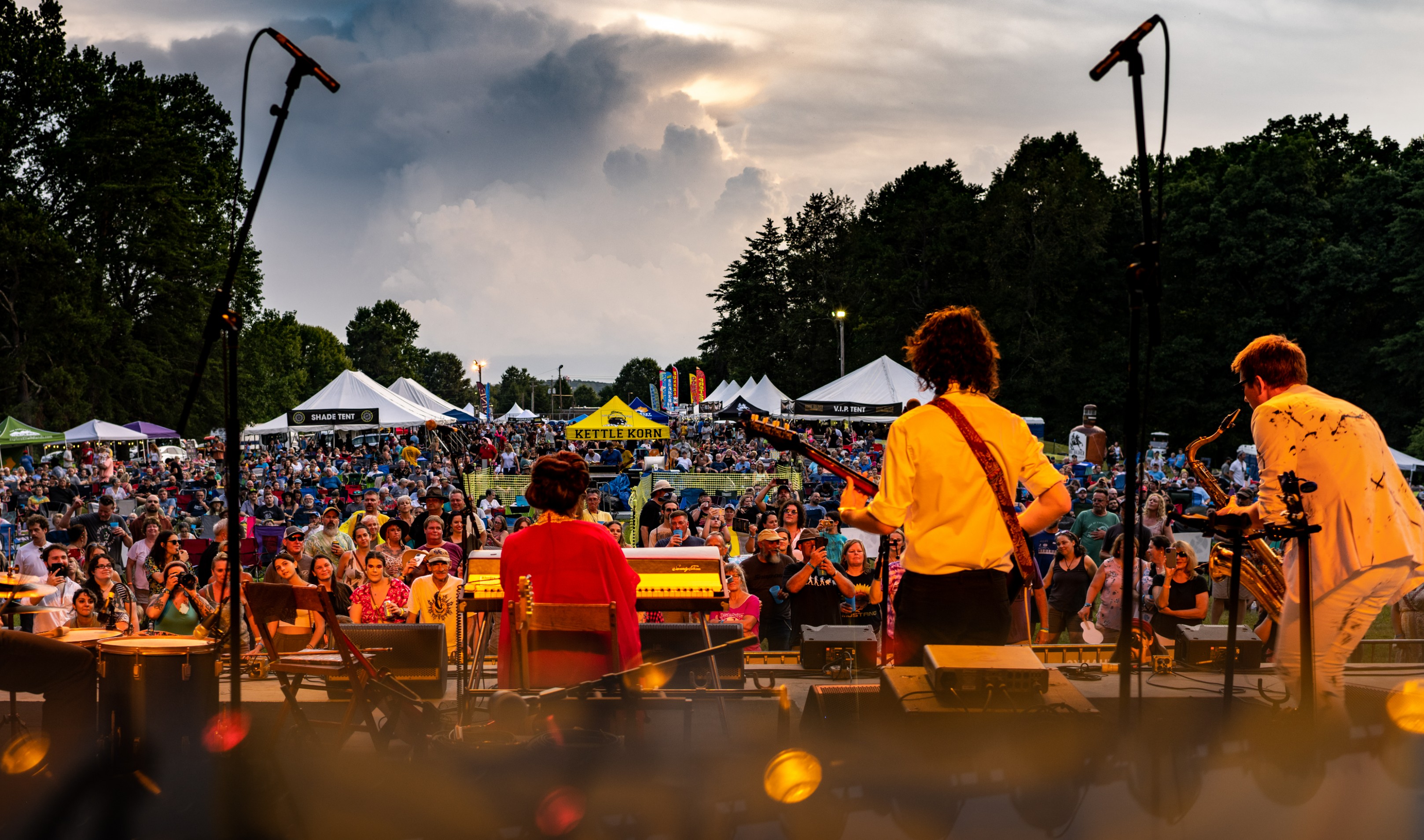 Laurel Cove Music Festival (LaurelCoveFest) / Twitter