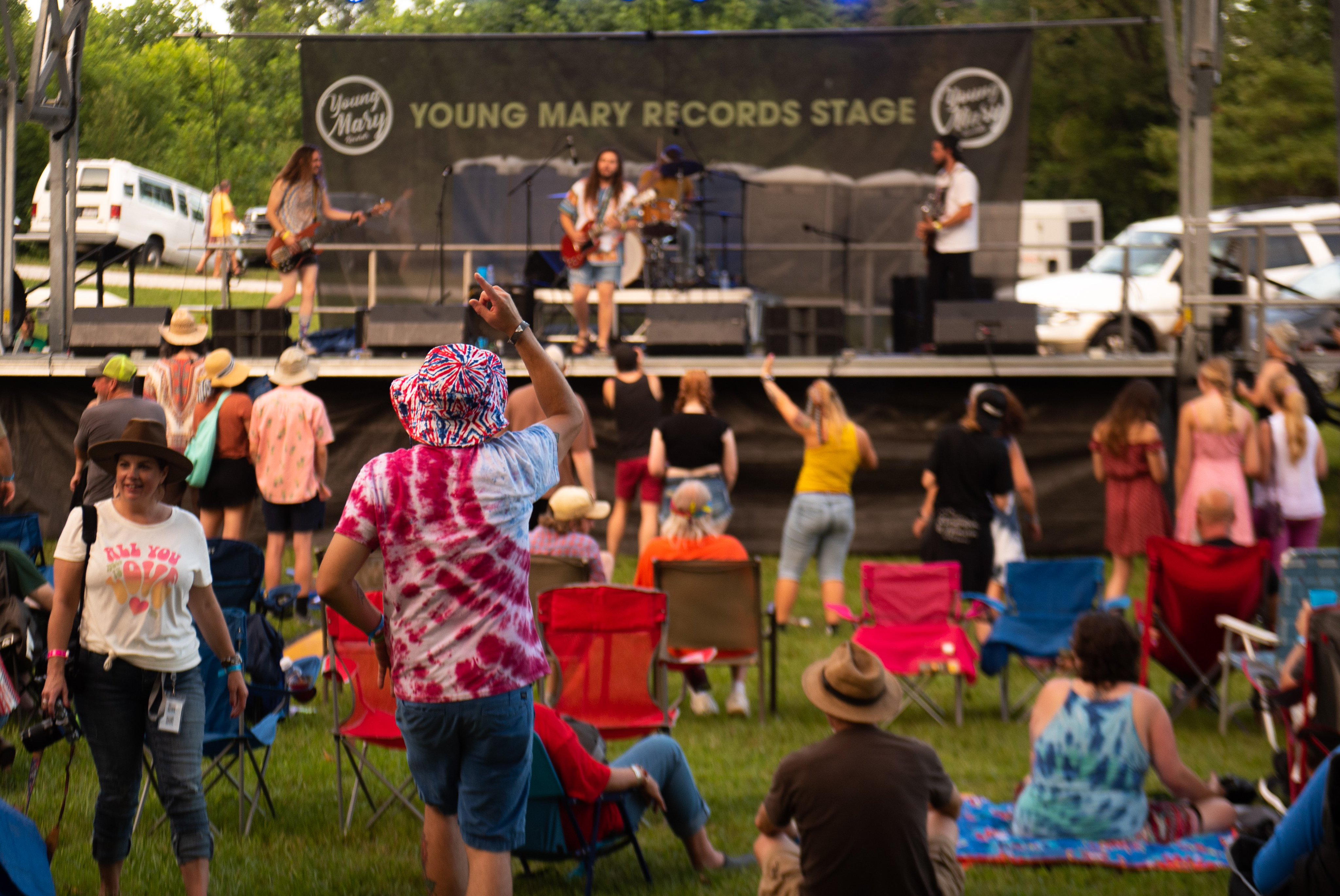 Laurel Cove Music Festival (LaurelCoveFest) / Twitter