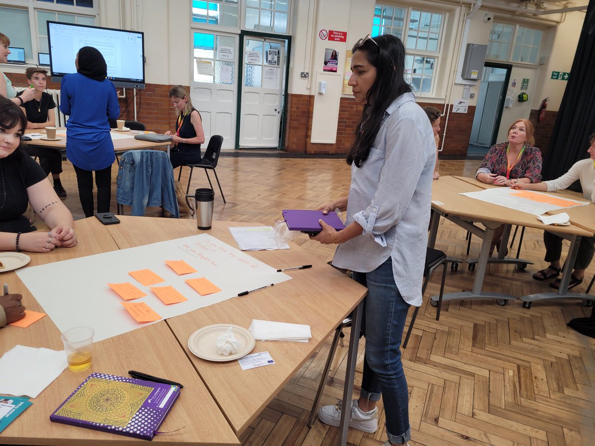 SkillsEnter's tweet image. As part of #Newham Skills&amp;amp; Employment Network Task and Finish group-  it was great to reflect on the successes and challenges of "Anti Poverty Alliance"
💪Thank you @compostlondon for organising this and thank you @jpmorgan @London_cf for funding our 
#P2EProgramme