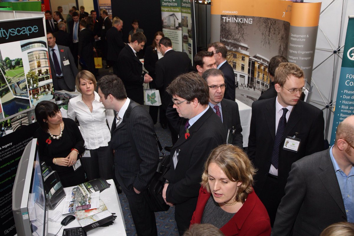 #EastMidsHeadsUp - Exhibitor space for the 2022 #EastMidsExpo on Monday 14th November @EMCCHotel is booking NOW! e.mail: tina@businessshowsgroup.co.uk for space size selection &amp; cost.