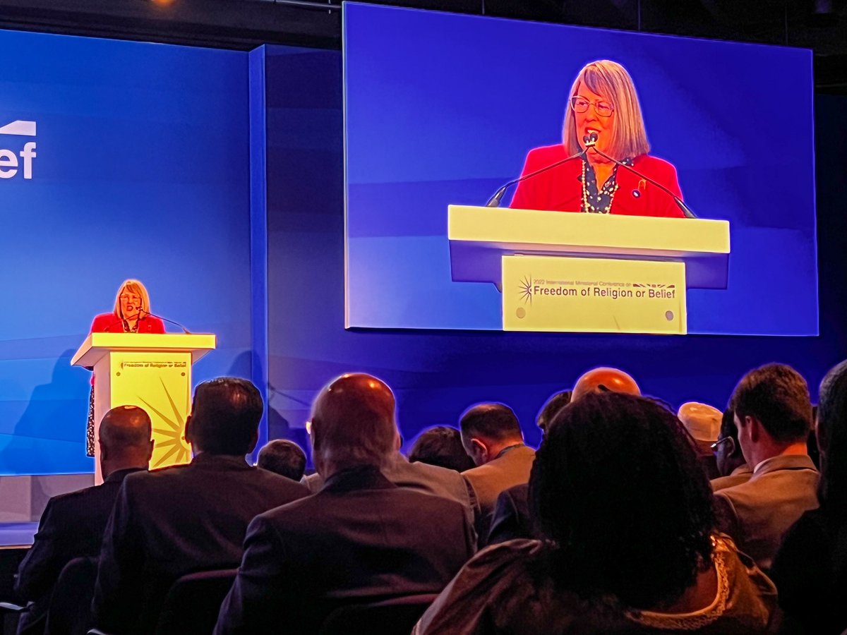 dilillofr's tweet photo. Closing plenary of UK’s #FoRBMinisterial. Thank you, @UK_FoRBEnvoy, for the great effort to bring hundreds of #forbdefenders, government, civil society, and religious leaders to promote #FORBforall. #FoRBConference https://t.co/hnuBJhWpbe
