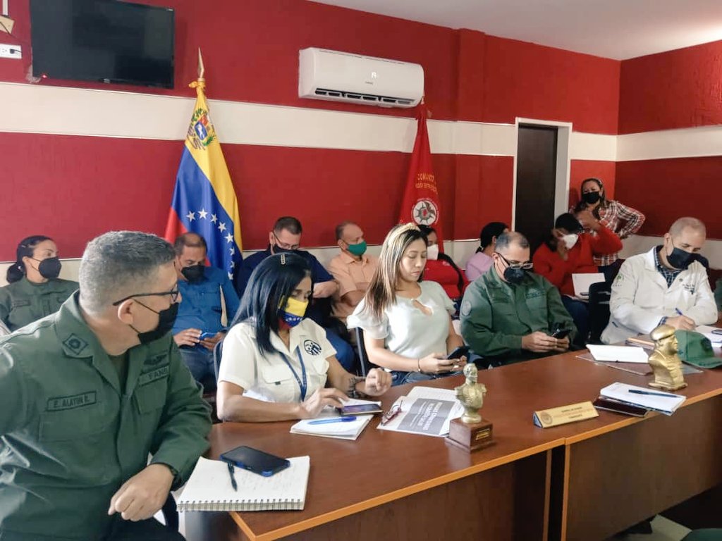 FeliciaIvss's tweet photo. #06 Videoconferencia Zodi Edo Monagas con Ministra de Salud y Pdta del IVSS @MagaGutierrezV para instrucciones y Conformación de Bricomiles de Salud. Monagas Presente @NicolasMaduro @ErnestoLunaPsuv @MinSaludVE @GobMonagas_ #Juntosporcadalatido @PartidoPSUV https://t.co/vnqkTuWzNy
