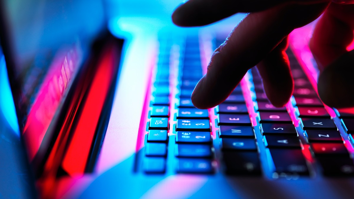 Bug Bounty Platform's Employee Abused Internal Access To Steal Bounties dlvr.it/STRwXS #news #cybersecurity #infosec