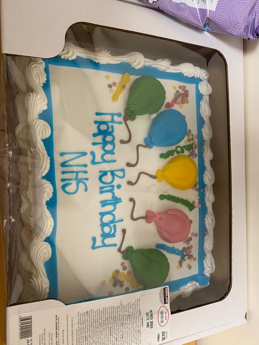 MDentalHospital's tweet photo. #NHS74 #NHSBirthday #udhm dress up for nhs day! π https://t.co/qZW1opR0Su