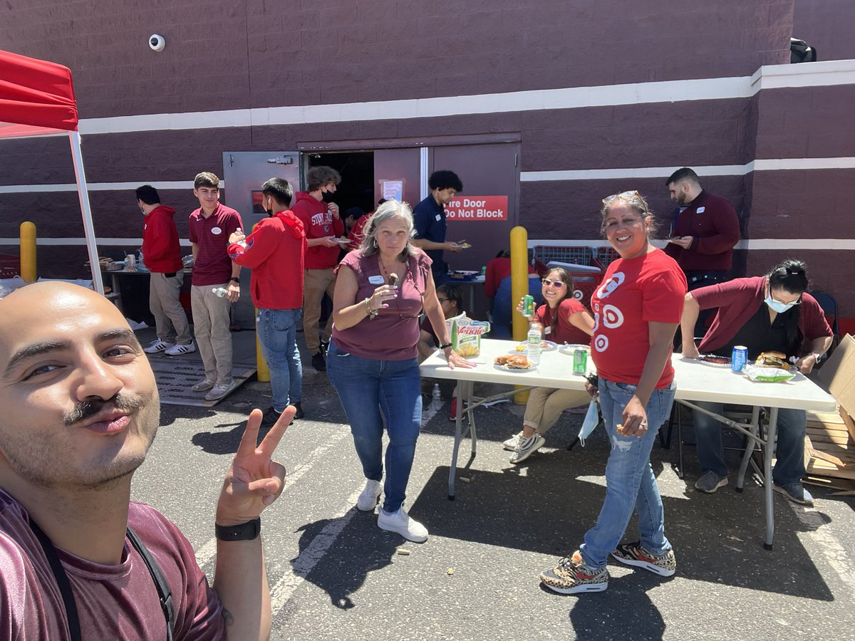 flipitwith's tweet photo. 4th of July BBQ at Target Hicksville T-1885.
Had so much fun 🤩 supporting. Thank you team for a memorable team day !!! Special shout out to THE ETL’s Suhki - Chris - Matt - Steph - Dan &amp; SD Jenny https://t.co/a962TzTtpN