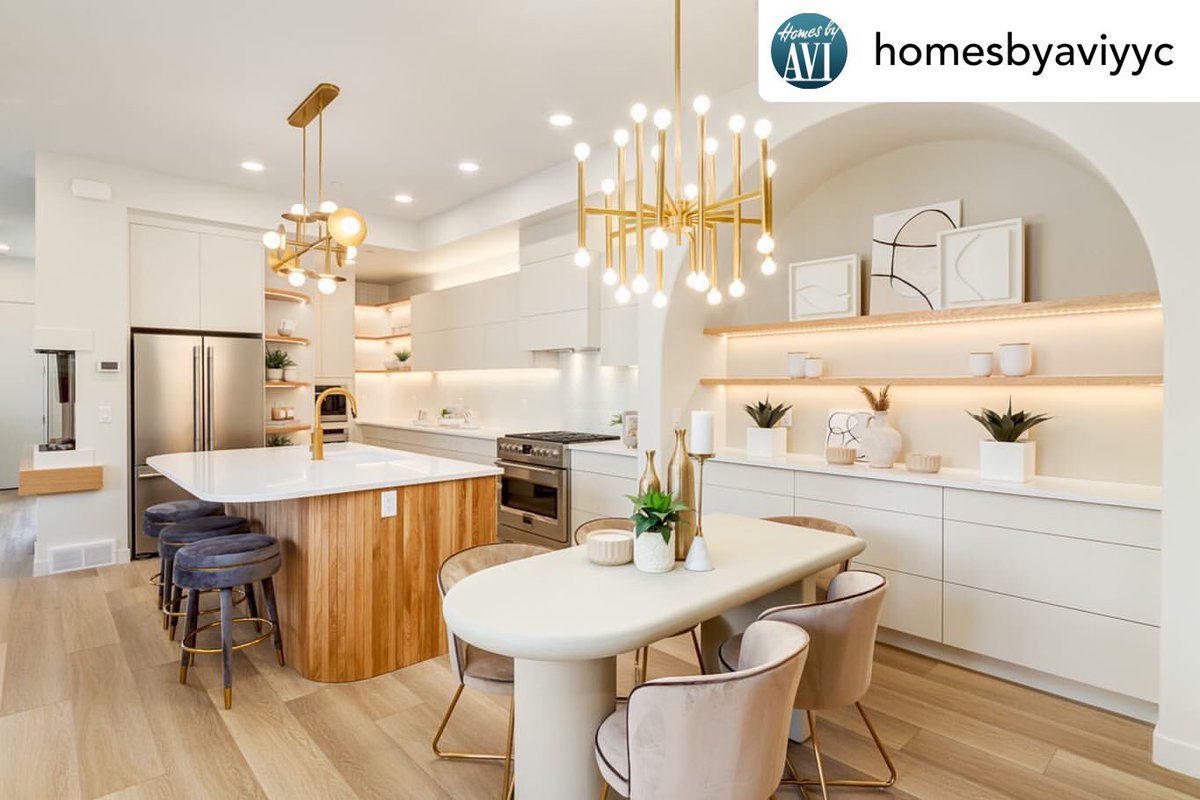 Jade Stone Ltd (@jadestoneltd) on Twitter photo Every year for the Stampede, we have the opportunity to work with <a href="/HomesByAviYYC/">Homes By Avi YYC</a> on the Dream Home
Material: Organic White by <a href="/CaesarstoneCA/">Caesarstone Canada</a>
📸 credits calgaryphotos.ca
<a href="/CSLotteries/">Stampede Lotteries</a>
#dreamhome #stampede2022 #quartzcountertop #kitchendesign #itsagreatdayforcountertops Every year for the Stampede, we have the opportunity to work with <a href="/HomesByAviYYC/">Homes By Avi YYC</a> on the Dream Home
Material: Organic White by <a href="/CaesarstoneCA/">Caesarstone Canada</a>
📸 credits calgaryphotos.ca
<a href="/CSLotteries/">Stampede Lotteries</a>
#dreamhome #stampede2022 #quartzcountertop #kitchendesign #itsagreatdayforcountertops
