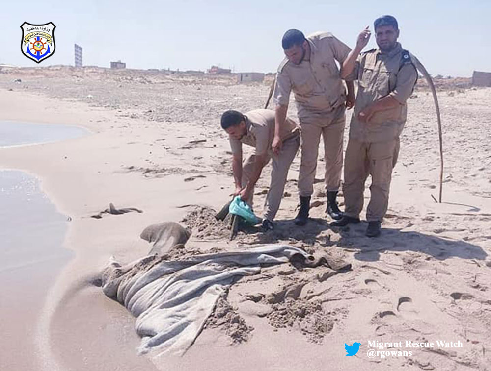 #Libya 05.07.22 - Libyan Coast Security patrol found 2 unidentified bodies of #migrants washed ashore in Al-Khums. The bodies were secured on the scene pending notification of local police and recovery team. #migrantcrisis #DontTakeToTheSea #seenotrettung #Frontex