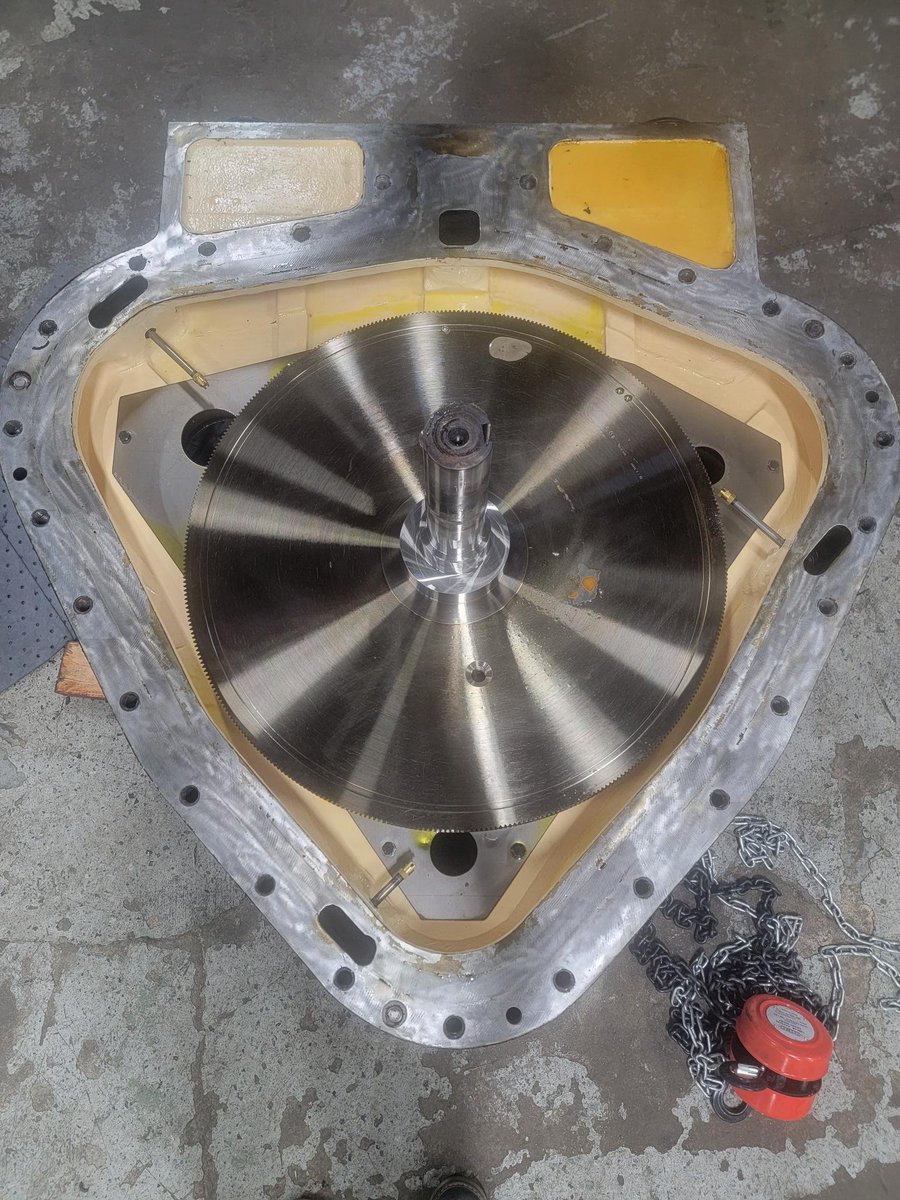 CompressorLlc's tweet image. A Centac 2 CV in our shop today! #DynamicCompressor #compressedair