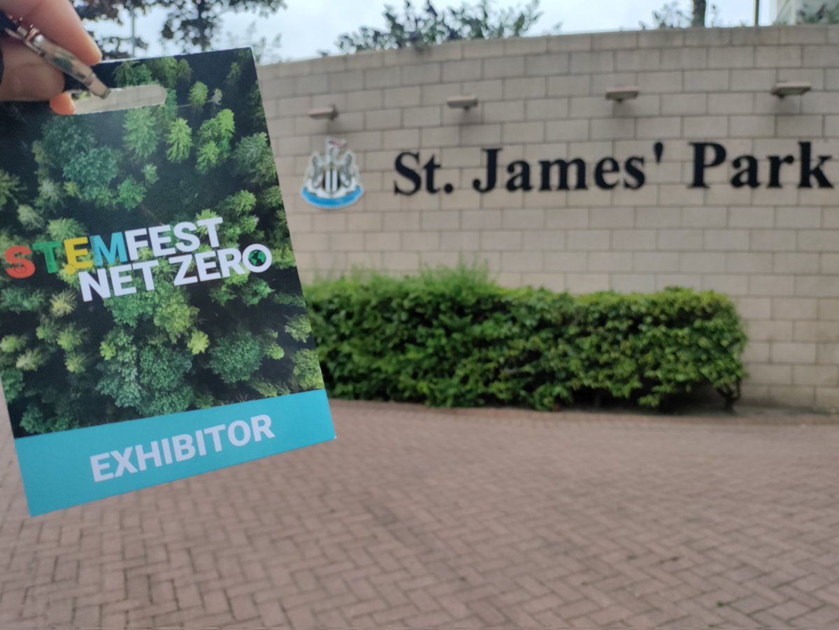 sarah7dickson's tweet image. Inspiring day at #STEMFestNetZero with @BritishEcolSoc and @rtcstem sharing my role as a marine mammal scientist and my @SciencesNCL research into dolphins and porpoises at offshore wind farms. Great to engage so many North East students in ecological and net zero #STEM careers!