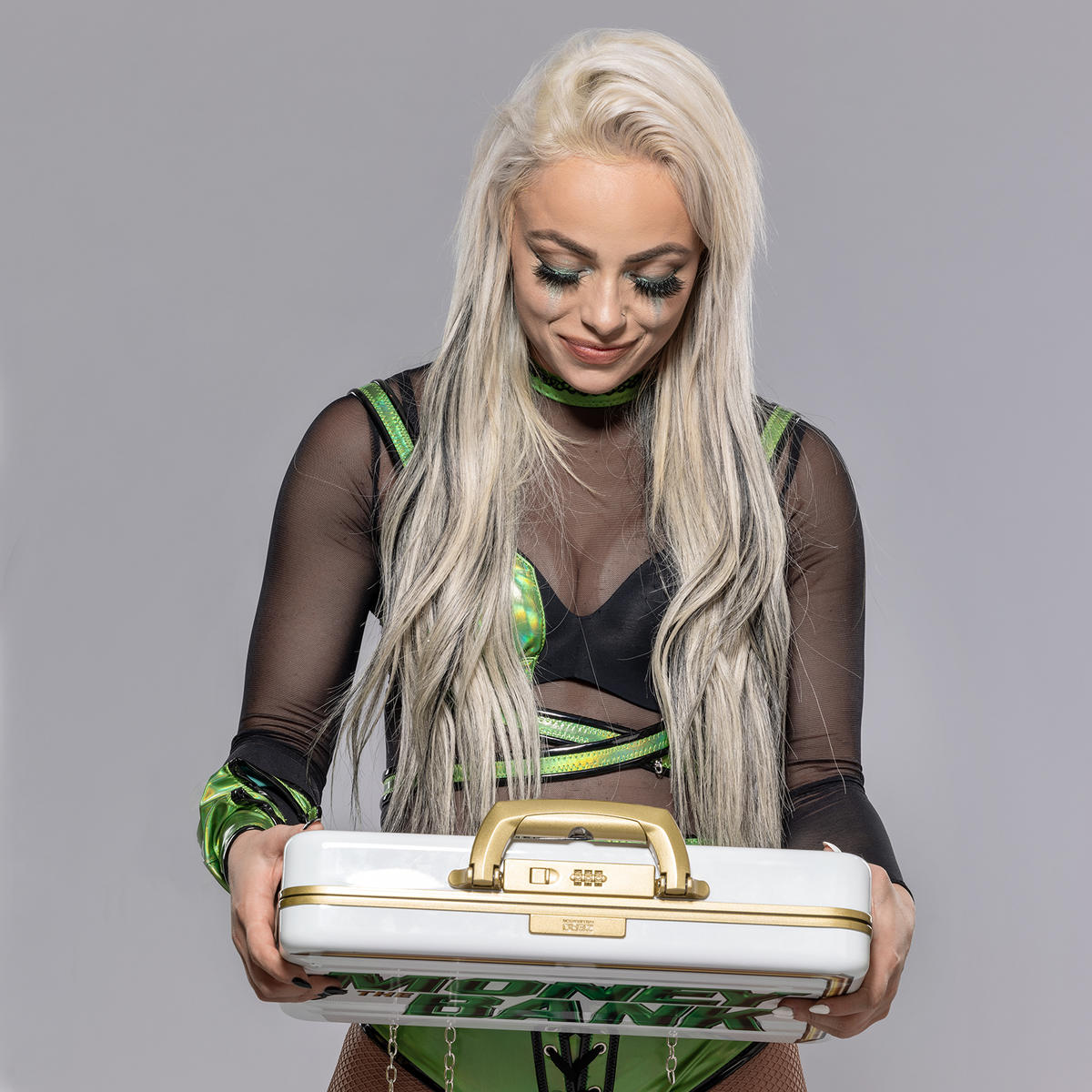 ArtifexSerena's tweet photo. Her passion is what we believe in- I'm proud to have someone so skilled, who Loves this more than anything, be my Champion💙 https://t.co/MA0zYo69ks