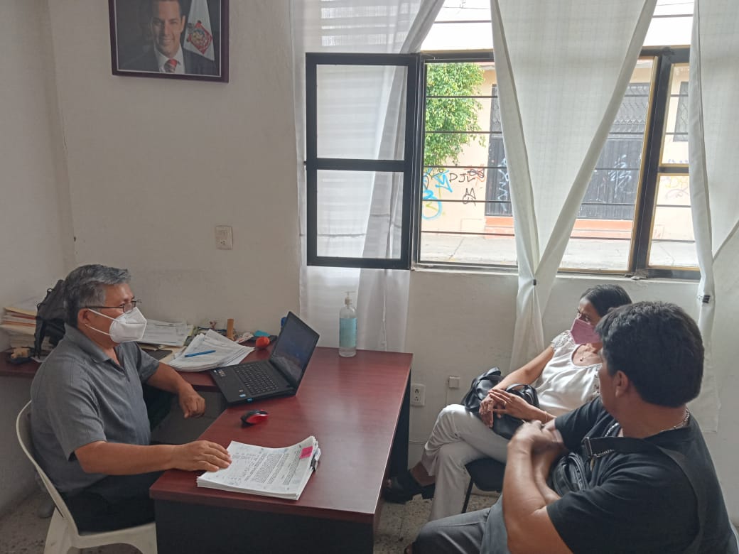 JtoledoLuis's tweet photo. Para cumplir los procesos de planeación de los municipios, como lo ha indicado el Gdor. @alejandromurat, el Módulo de Coordinación para el Desarrollo de #Coplade en Nochixtlán asesoró a TLACHICHILCO, en la Mixteca, para registrar sus obras 2022 en la plataforma de #SISPLADE. https://t.co/ewOSnATRIa