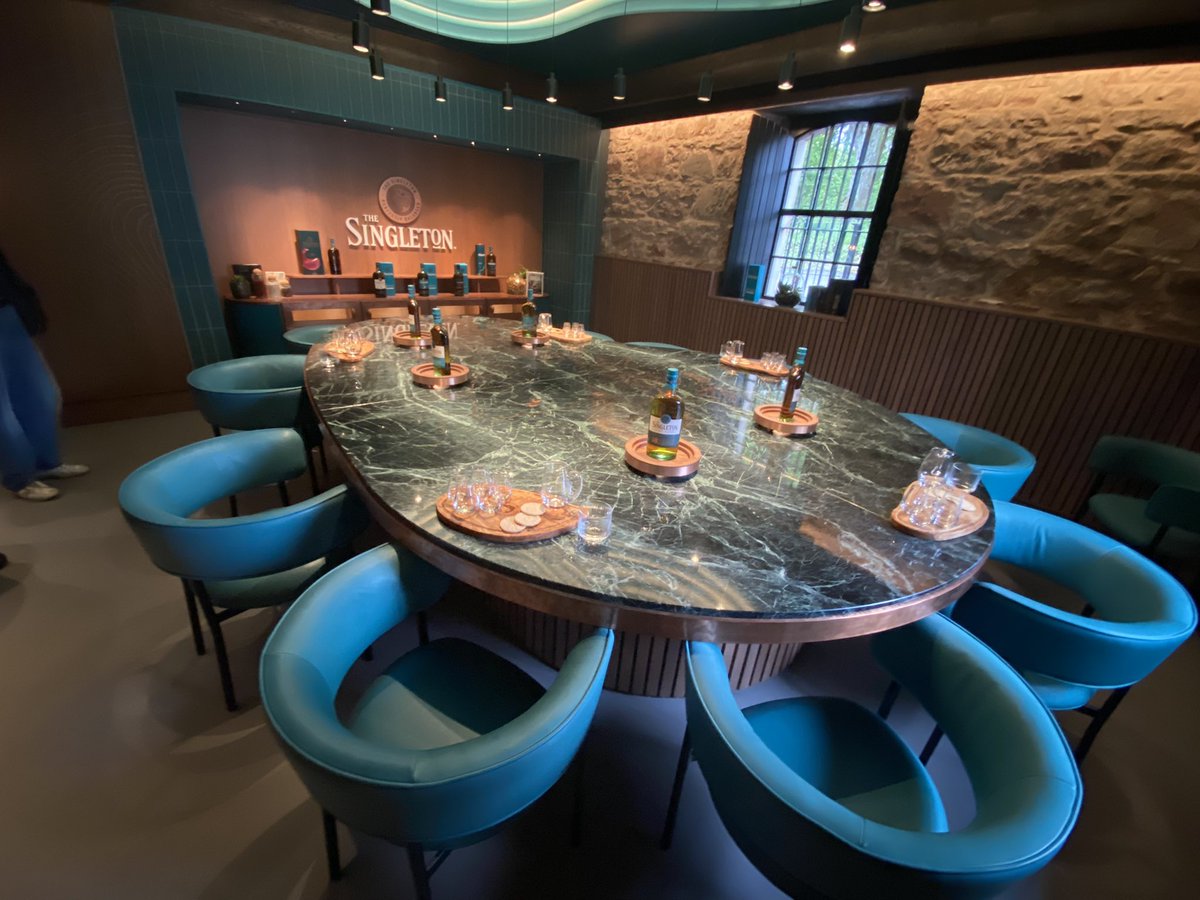 maltwhiskybar's tweet photo. Out with old and in with the new down at Glen Ord. Whisky tourism going from strength to strength in the Highlands. https://t.co/xVQEQF12wP