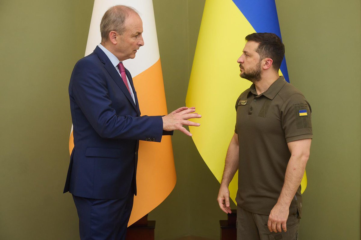 MichealMartinTD's tweet photo. Today, I met with President @ZelenskyyUa in Kyiv. Having witnessed the devastation caused by the illegal invasion of Ukraine, I reiterated Ireland’s backing for continuing sanctions against Putin’s regime. We will continue to welcome and support civilians fleeing this war. https://t.co/cNds1WAamE