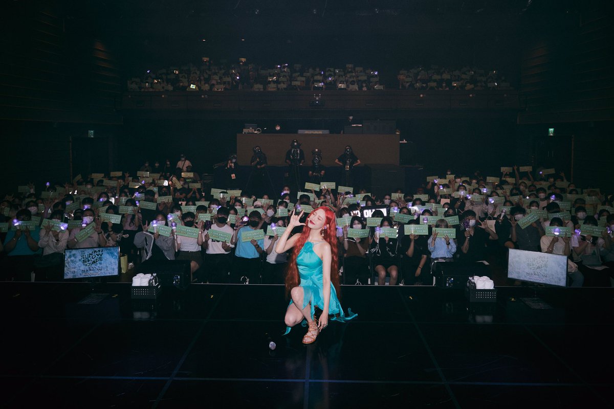 [#MIYAPIC📸]

220629 SUNMI [열이올라요] FAN SHOWCASE 

비가 와도 식지않는
우리의 열은 오늘부터 시작💥
오랜만에 만난 미야네 덕분에 열이올라요❤️‍🔥

#선미 #SUNMI
#열이올라요 #HeartBurn