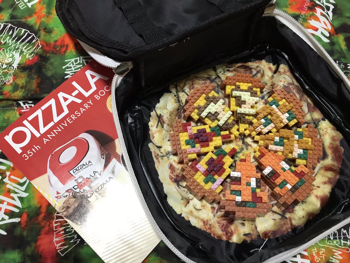 wanima0612's tweet photo. PIZZA-LA
35th ANNIVERSARY BOOK
Fresh Cheese Delivery❤️💛💚
#ピザーラ
#ピザーラブック
#wanima
#freshcheesedelivery https://t.co/FNnEiZau5E