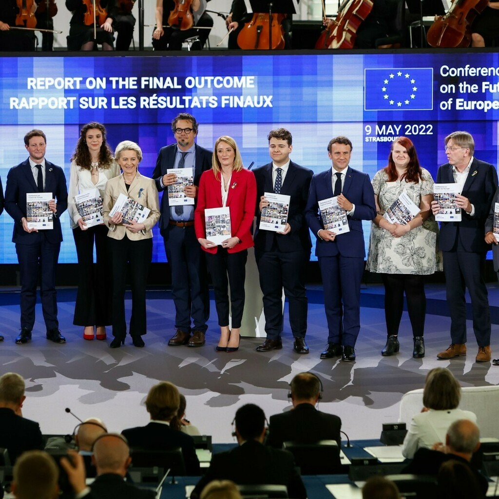 digidemlab's tweet image. Den 9 maj 2022, på Europadagen, avslutades Konferensen om Europas Framtid och satte punkt för ett unikt år av event, debatt och deliberation mellan medborgare från hela Europa om vilket EU de vill leva i. Digidem Lab var från början till slutet en av de … instagr.am/p/CfY2P4XoIcN/