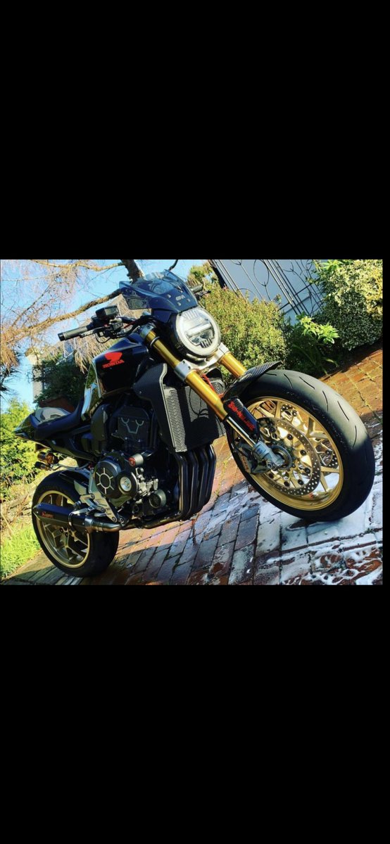 dannynosocks's tweet photo. @HondaUKBikes https://t.co/6qJEwxtAFJ