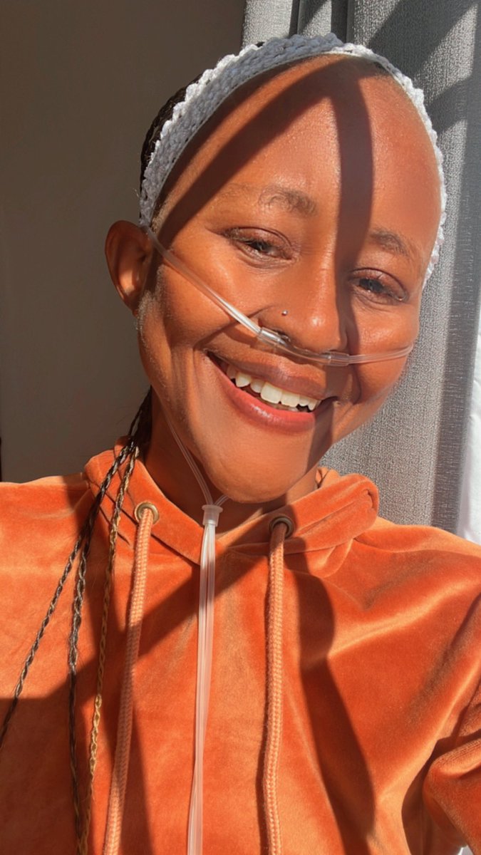 NkhosiLa's tweet photo. My fake smiles because I’m in so much pain to even smile but this is how I present my face of bravery.with a smile last slide shows how fake my smile is 🫠I’m in pain beyond words can explain every bit of me is screaming at me 😤😤😤😤 https://t.co/lpvLa1g6LN