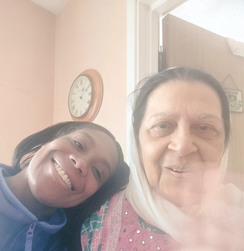 Please all join me to wish one of residents at Ash Walk a very Happy Happy 80th Birthday🥳.. I always make an effort to pop in to see her when in the area I love hearing all of her stories about growing up back home and in the U.K #teampurple @pa_housing #nhood12