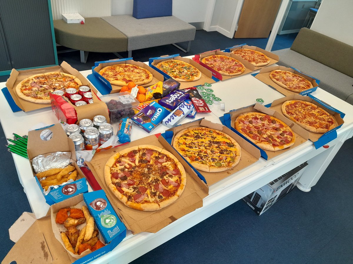 As if working for Approach Personnel wasn't exciting enough already, we also have the best payroll partner <a href="/LiquidFriday/">Liquid Friday</a> 🙏 

Sam Pascoe (Commercial Director) is always a very welcome visitor, especially so when he brings a feast like this with him for all the team!