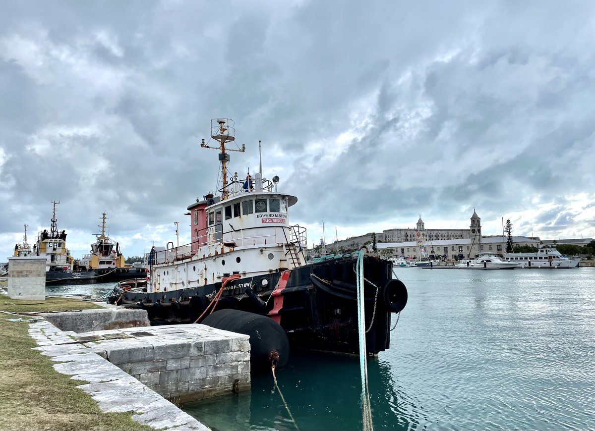 SashaEats's tweet photo. 📍 Royal Naval Dockyard, Bermuda 🇧🇲 

#SashaInBermuda #Travel https://t.co/AQm93mNcC6