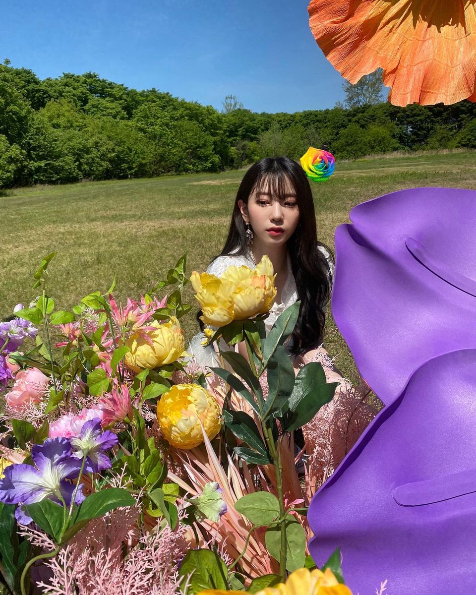 Like_Suyun's tweet photo. 220629 HiSUYUN Instagram

로켓펀치 Fiore 시작🌹🌸🌷🌺💐
피오레 많관부💖
Fiore 愛してください！😚

🔗 https://t.co/wu1syKSfYx

#김수윤 #수윤 #SUYUN #로켓펀치 #Rocketpunch https://t.co/7kmTThhbL7