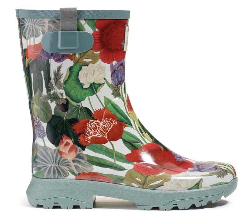 Loving these #aigle #fw22 #wellies #designerboots