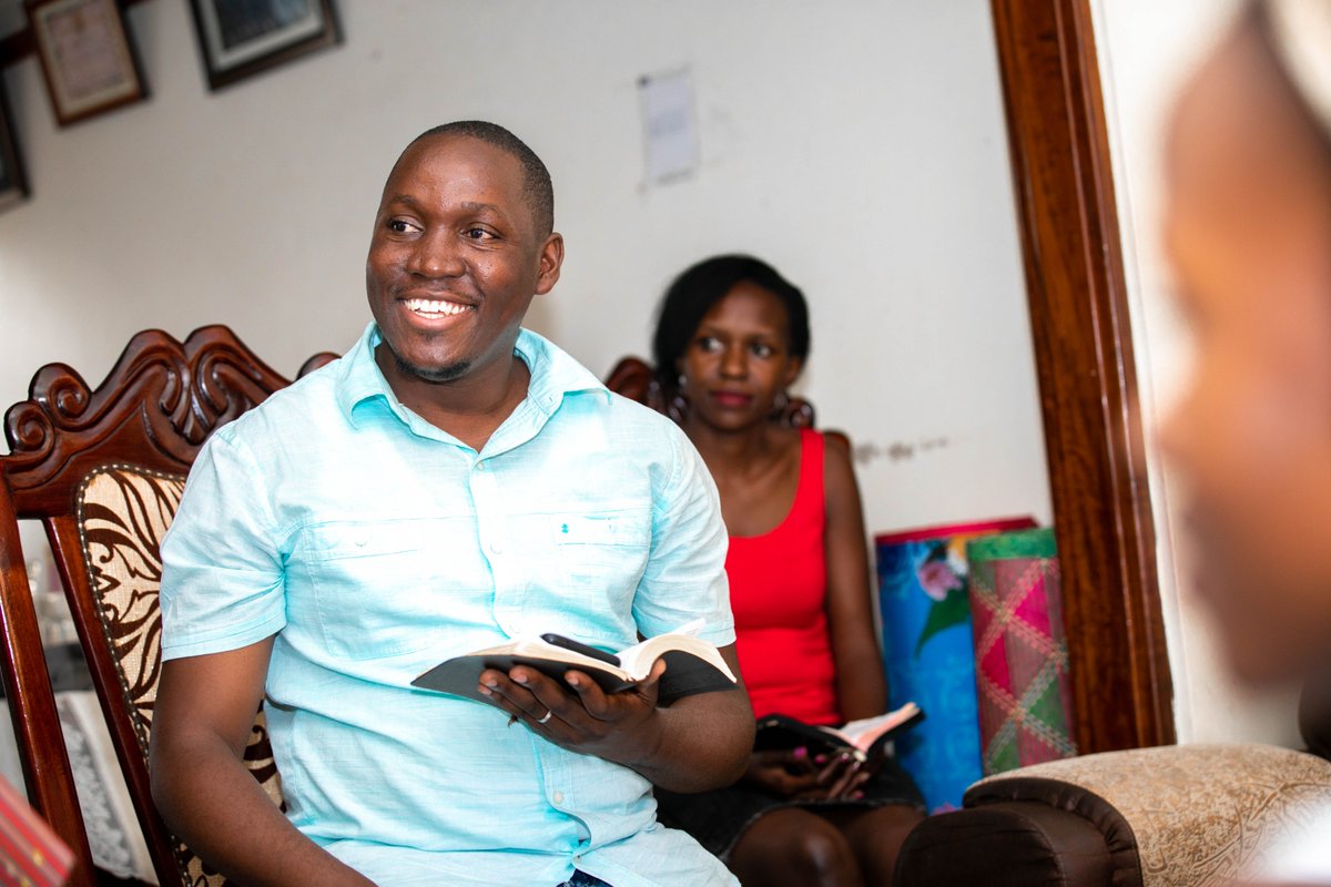 watotochurch's tweet photo. Hello family, it's Wednesday. Bring someone along to your Cell Family gathering today. Tag your cell members in this post and drop us a line about your interactions in the comment section below. #CellFamily https://t.co/vfuo37h2JI