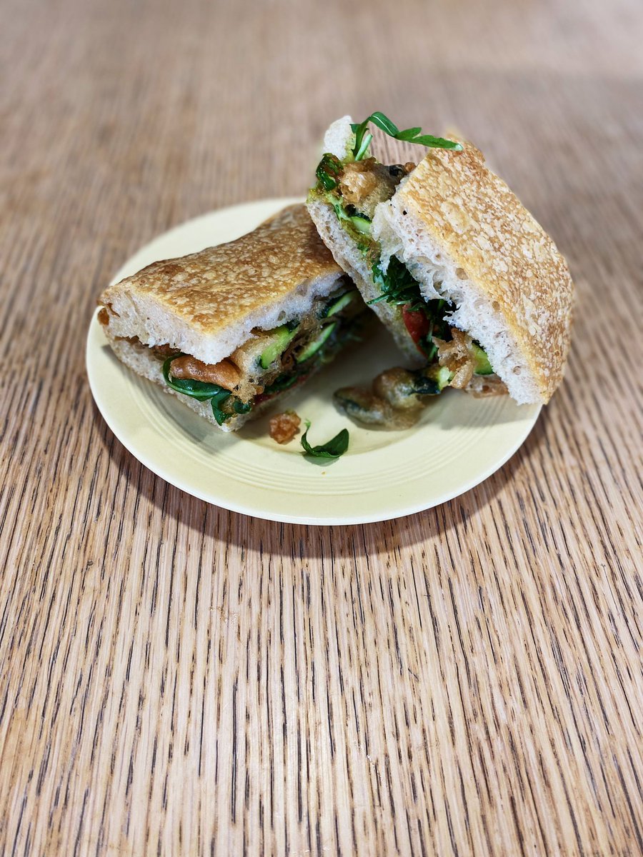 Midweek treats 😋 Sandwiches from <a href="/40MaltbyStreet/">40 Maltby Street</a> 🥪 #lovelondon #marketresearch