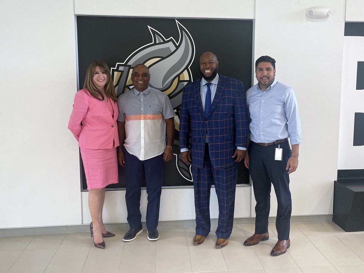 Dallas ISD tweet media