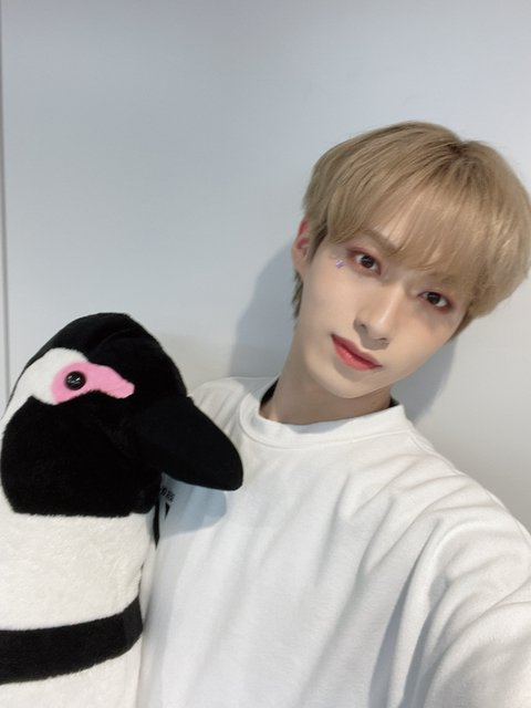 buppycafe's tweet photo. 🐶 | 220627 | Xion update on fancafe

"I met my friend again"

 #원어스 #XION #시온 https://t.co/8A3yf9ECw6