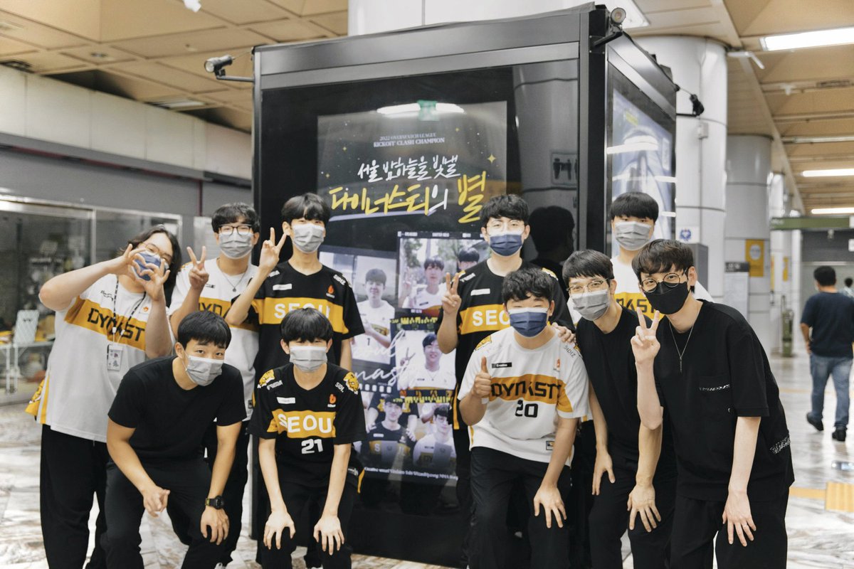milliontimes14's tweet photo. 색보정 조금 노랗게 해봄,, https://t.co/Ez6gYH9xyp